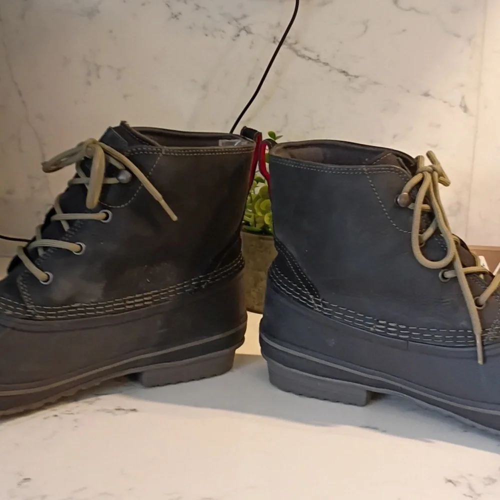 UGG Men's Dark Gray Duck Boots